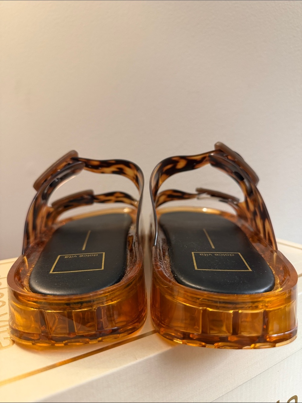 Dolce Vita Julio tortoise vinyl sandals size 9 - Picture 7 of 8